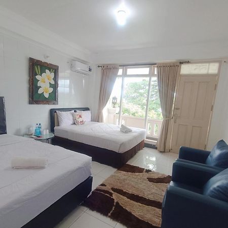 Gading Guest House Матарам Экстерьер фото