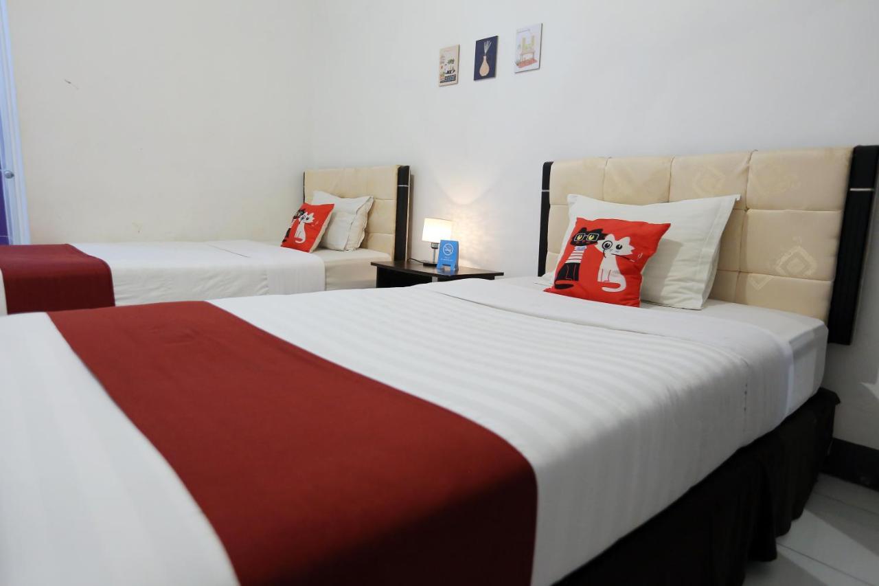 Gading Guest House Матарам Экстерьер фото