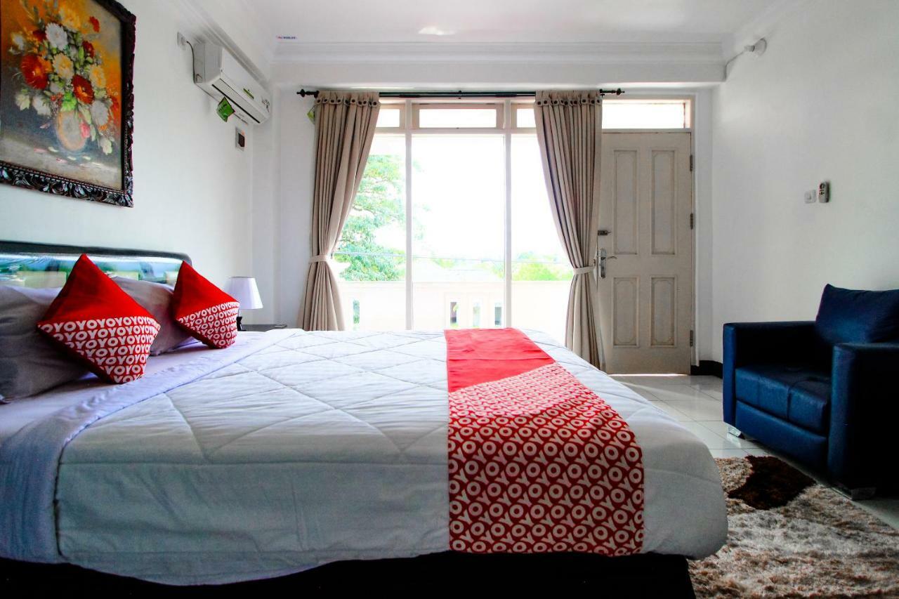 Gading Guest House Матарам Экстерьер фото